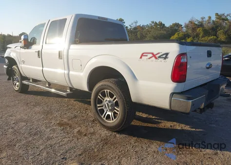 2015 Ford F-250 Xlt z USA, uszkodzony, nr VIN 1FT7W2BT8FED50195
